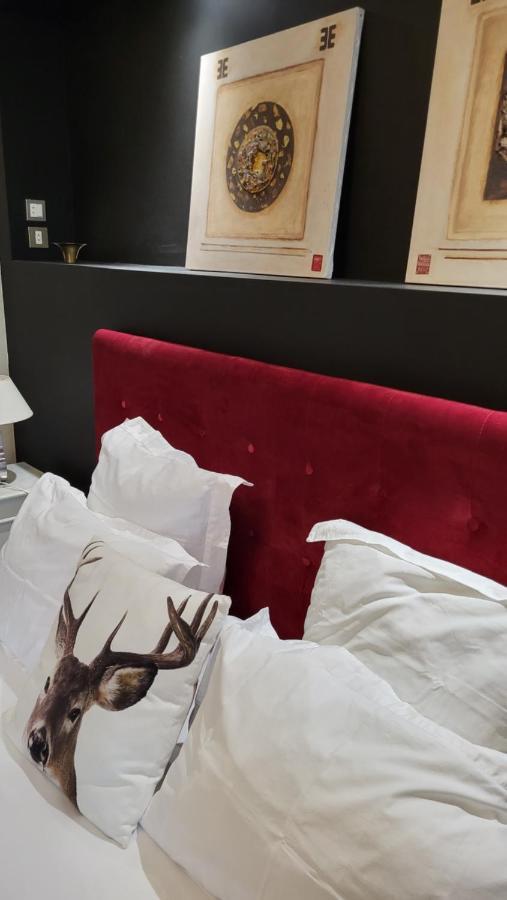 ラ・ブルブール Domaine Les Pradets Bed & Breakfast エクステリア 写真